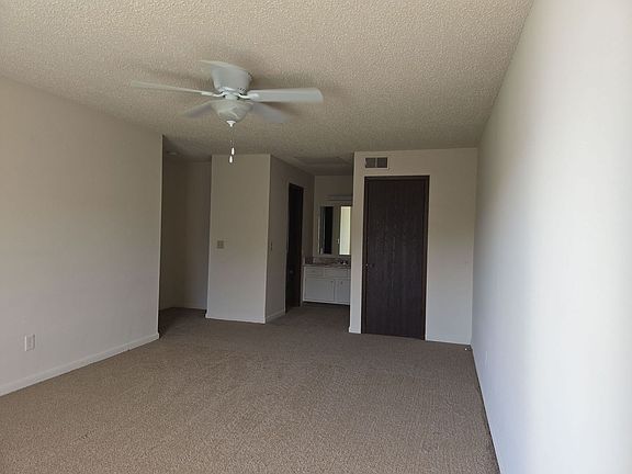 4th image of 247 Yelton Ct #0