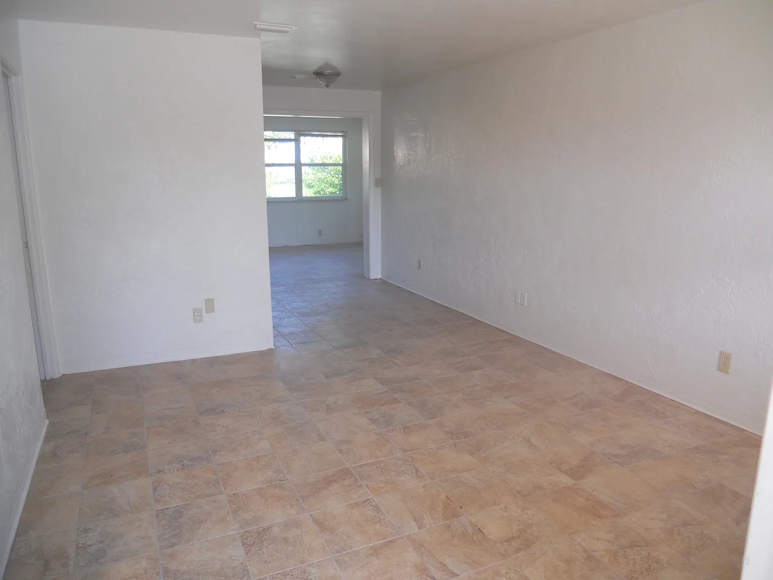 Lewis Drive 922 - 1 — Photo 2