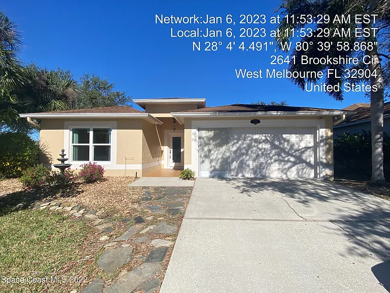 2640 Brookshire Cir — Photo 1