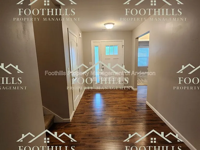 1027 Whirlaway Cir — Photo 6