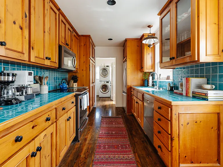 12808 Dewey St — Photo 28