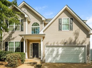 2610 Patriots Rd, Riverdale, GA 30296