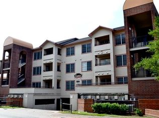 501 W 26th St APT 101, Austin, TX 78705
