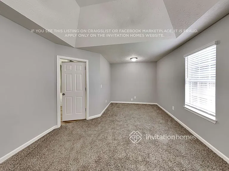 128 Goldleaf Dr — Photo 10