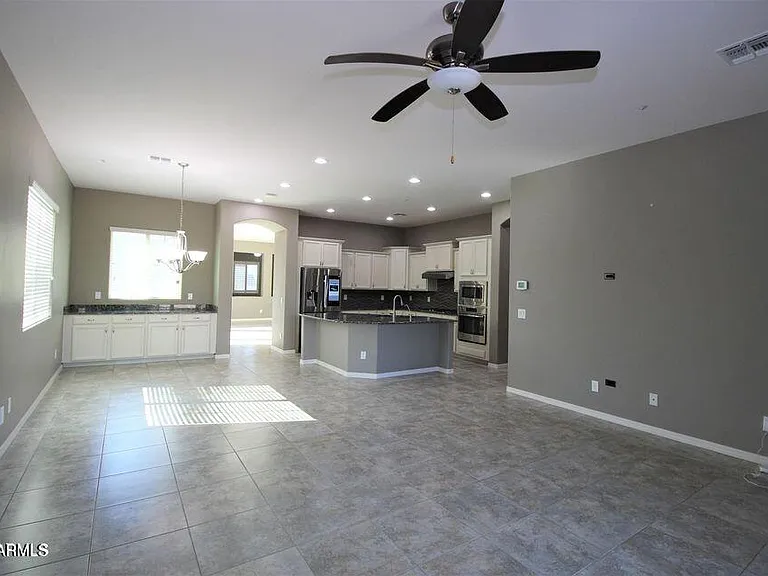 480 E Torrey Pines Pl — Photo 14