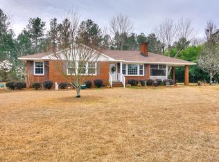 2 Forest Dr, WILLISTON, SC 29853