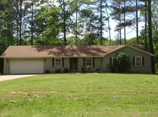 2205 Walnut Dr, Corinth, MS 38834
