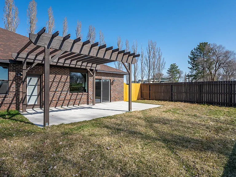 1213 Nanto Rd NE #AB — Photo 7