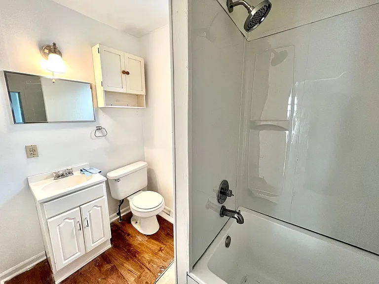 1613 Fourth Avenue (Full Service) — Photo 25