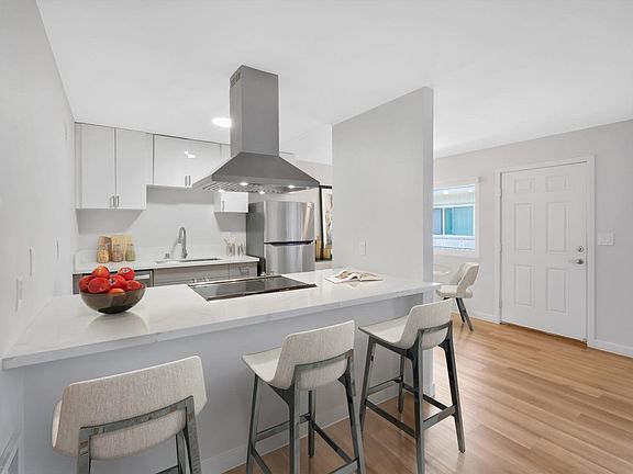 2nd image of 3316 W Carson St APT 16