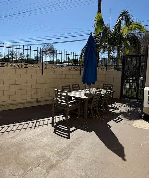 11255 Moorpark St #2 — Photo 3