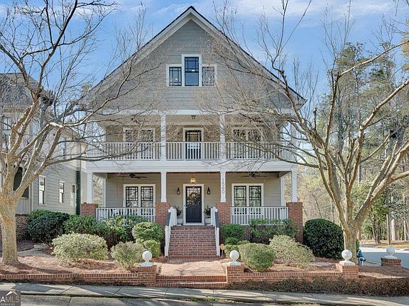 2nd image of 1560 Spring St SE