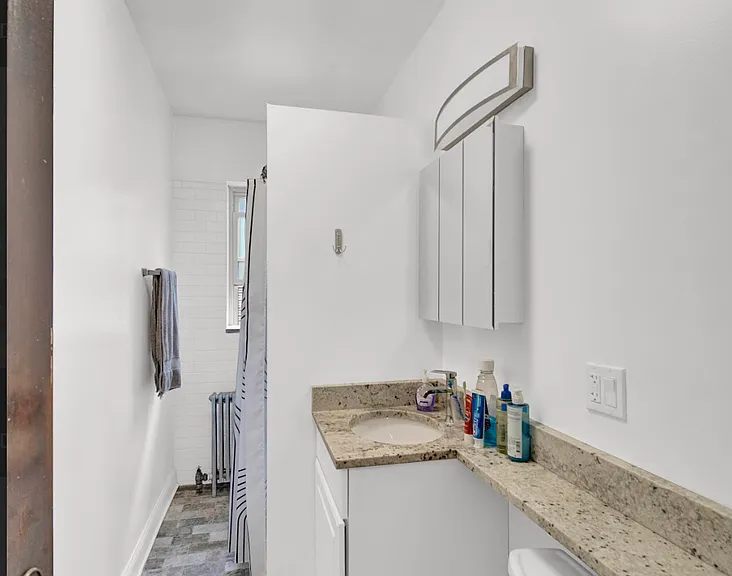1024 Noyes St — Photo 26