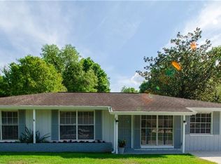 208 Claire Dr, Seffner, FL 33584