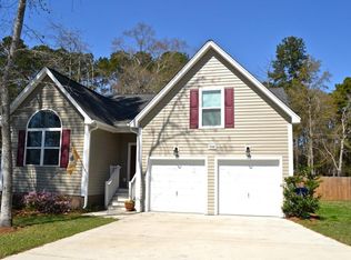 1868 Staffwood Dr, Johns Island, SC 29455