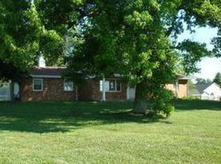 1102 Cayton Rd, Florence, KY 41042