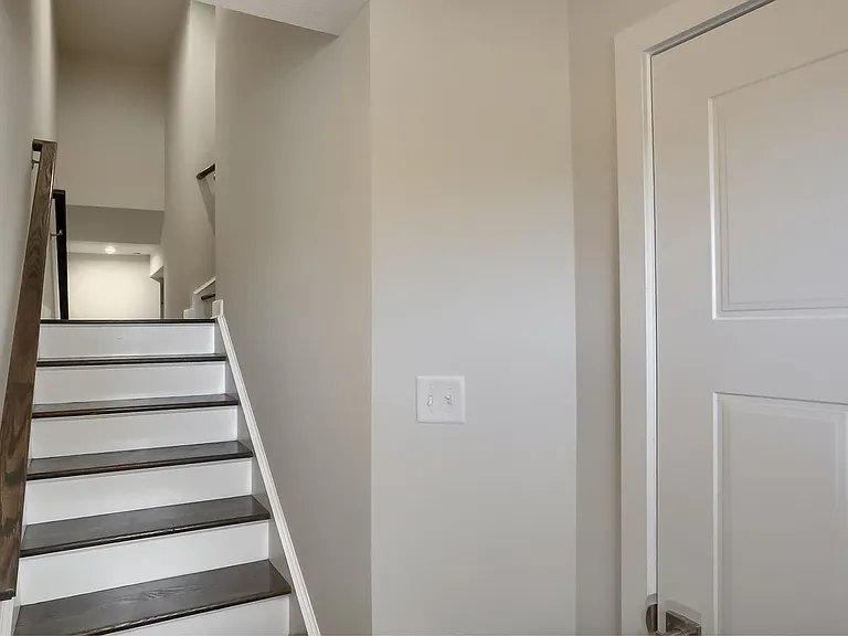 137 Moyer Hill Dr — Photo 5