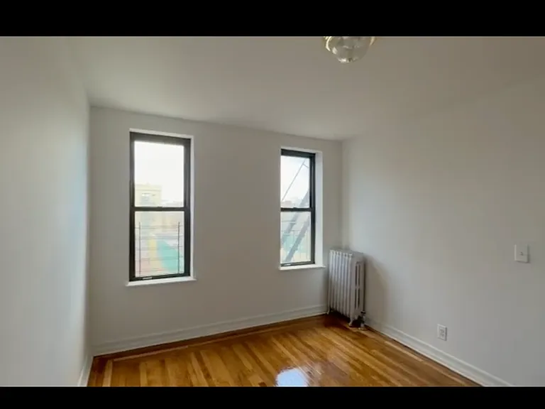 1575 Grand Concourse #A36 — Photo 7