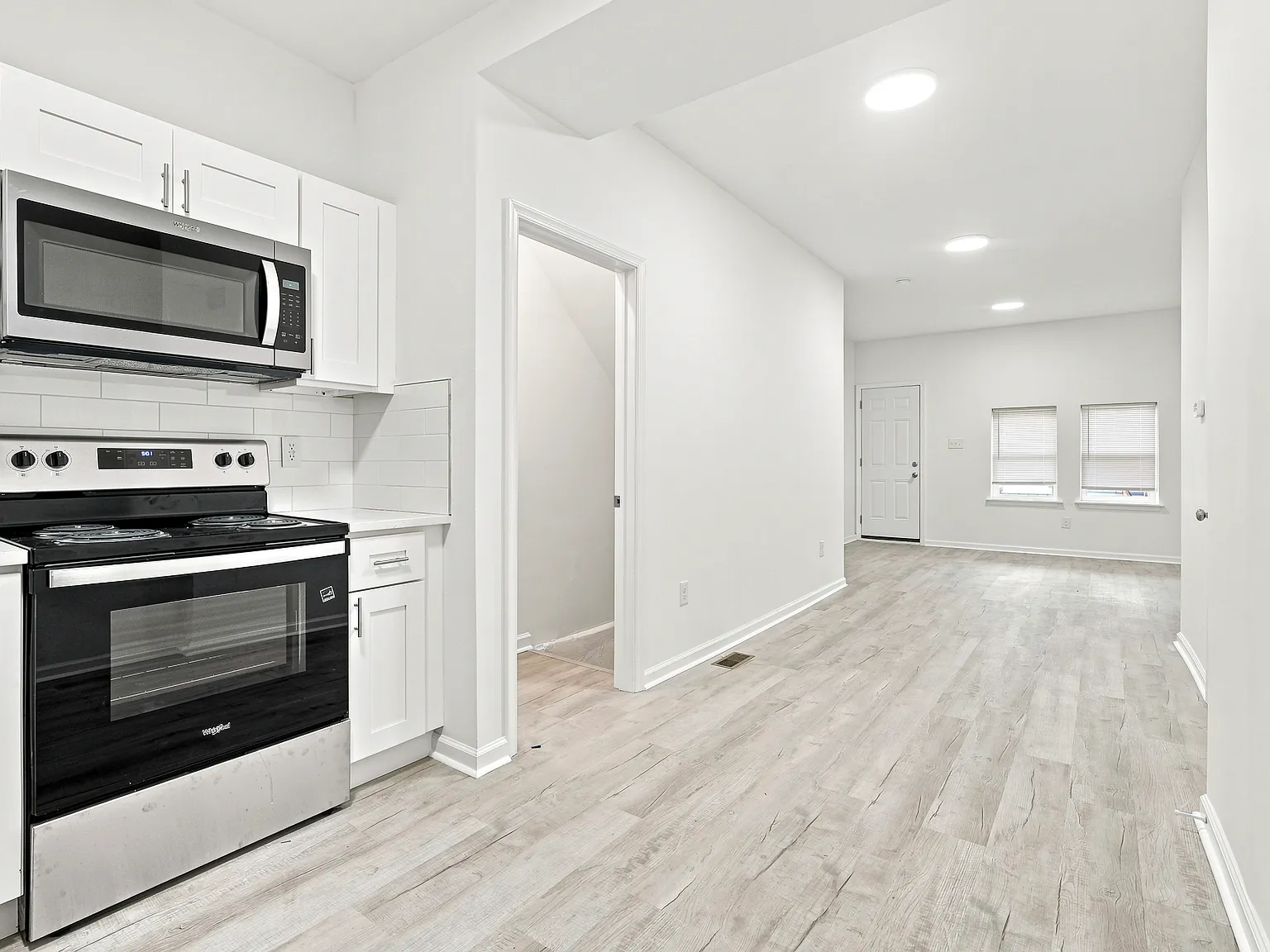 4 bed, 1.5 bath, 1284 sqft, $1,550 — Photo 4