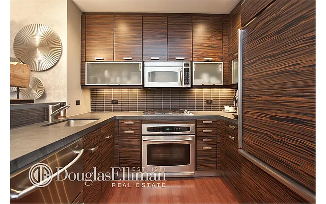 Rented by Douglas Elliman | media 13