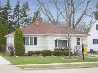 357 18th St, Fond Du Lac, WI 54935