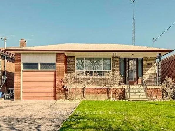 22 Otonabee Ave #B, Toronto, ON M2M 2S3