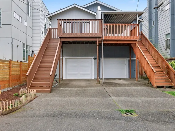 9029 17th Avenue SW, Seattle, WA 98106