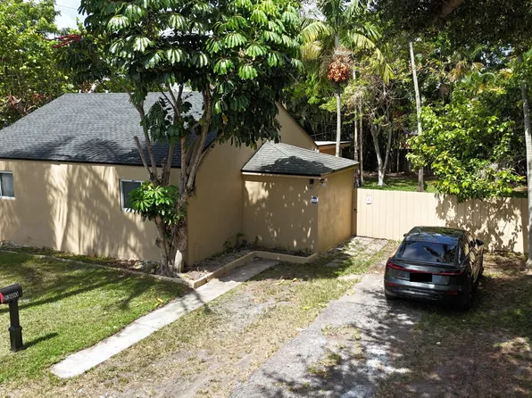 2300 Cleveland St, Hollywood, FL 33020