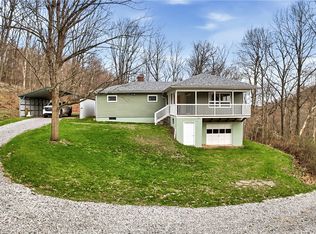 124 Middle Rd, Industry, PA 15052