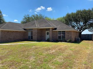 380 Quail Bnd, Sealy, TX 77474