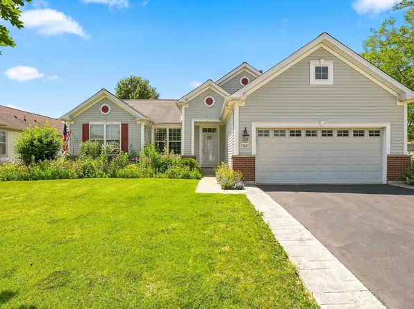12655 Horseshoe Trl, Huntley, IL 60142