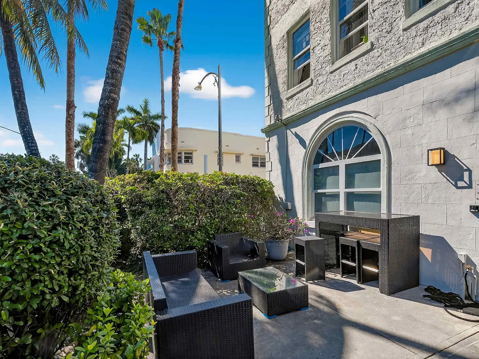 1 bed, 1.0 bath, 450 sqft, $1,750 — Photo 4