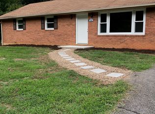 872 Blue Ridge Dr, Blue Ridge, VA 24064