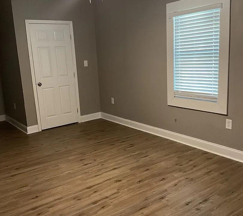 Unit Photo