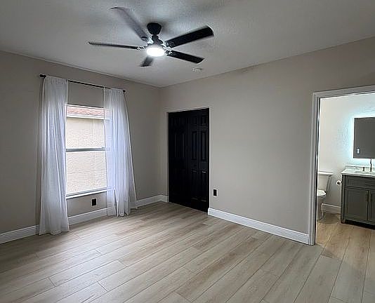 2nd image of 946 15th St