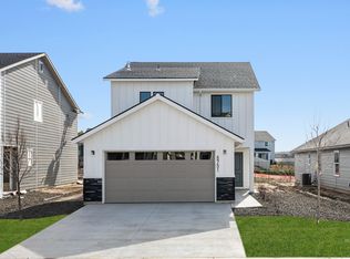 6751 W Redwood Creek Dr, Meridian, ID 83646