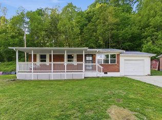 101 Holiday Hls, Clay City, KY 40312