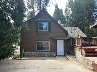 304 Cedarbrook Dr #B, Twin Peaks, CA 92391