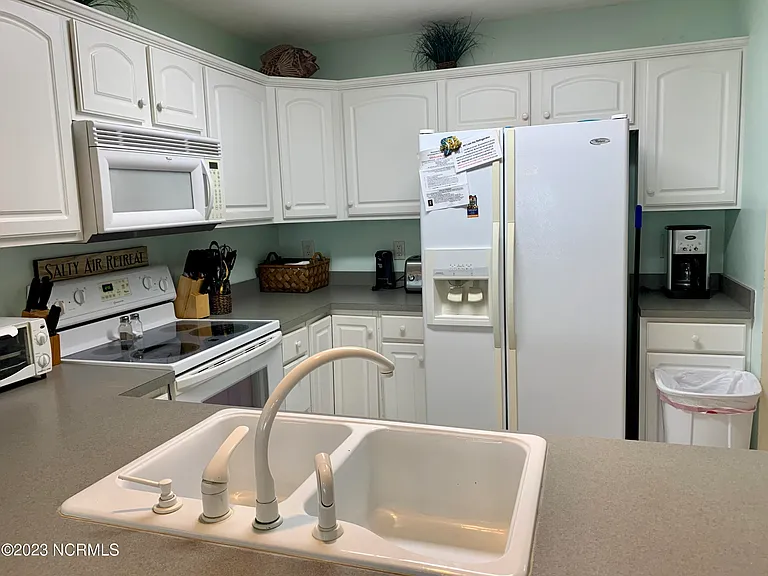 1601 N A&b N #B — Photo 8