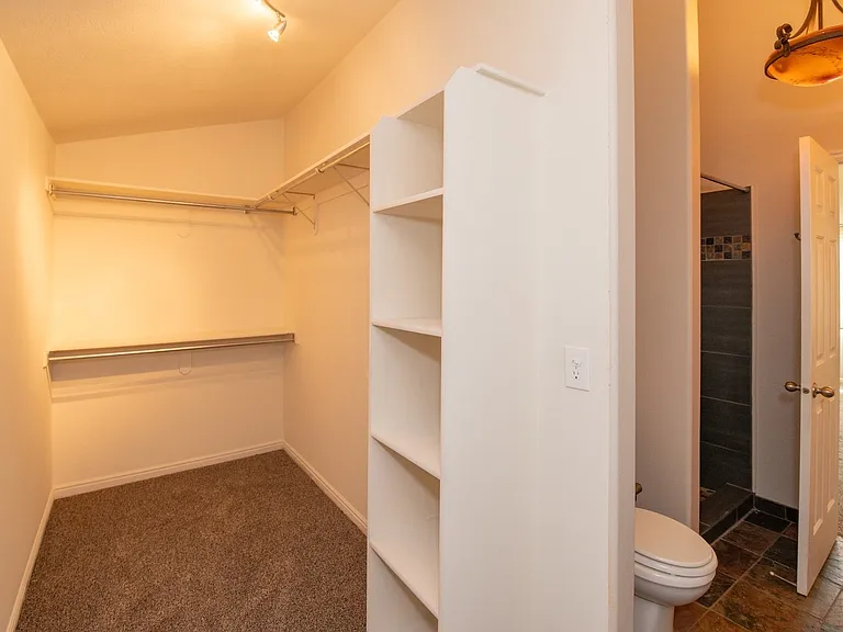 475 N Redwood Rd #56 — Photo 19