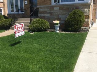 2419 Ernst St, Franklin Park, IL