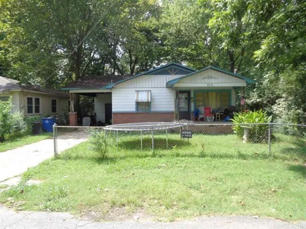 809 Blossom St, North Little Rock, AR 72117