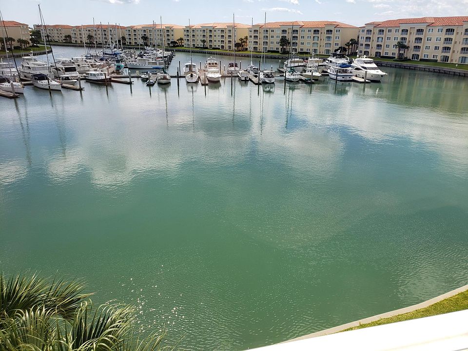 1st image of 11 Harbour Isle Drive W #Ph04