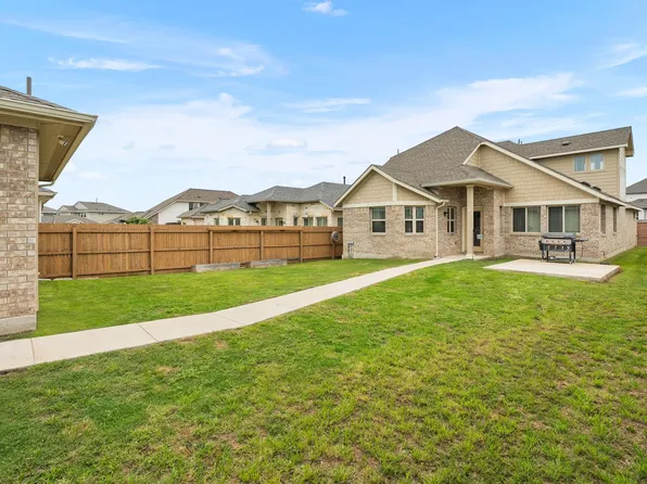 100 Arabian Colt Dr, Georgetown, TX 78626