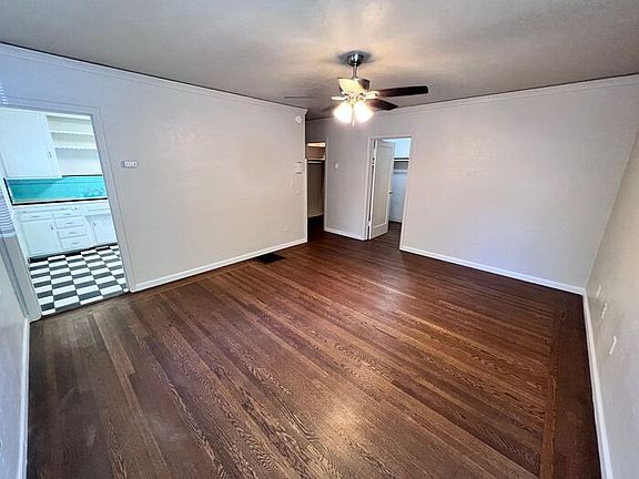 2nd image of 1706 11th St APT 2