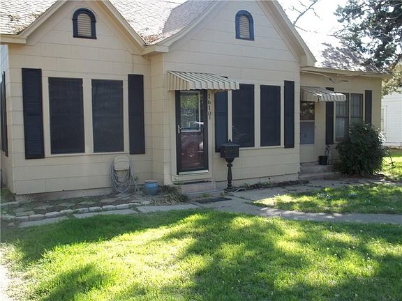 2nd image of 1610 10th St
