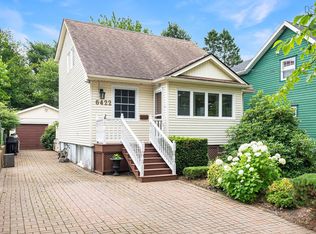 6422 Berlin St, Halifax, NS B3L1T6