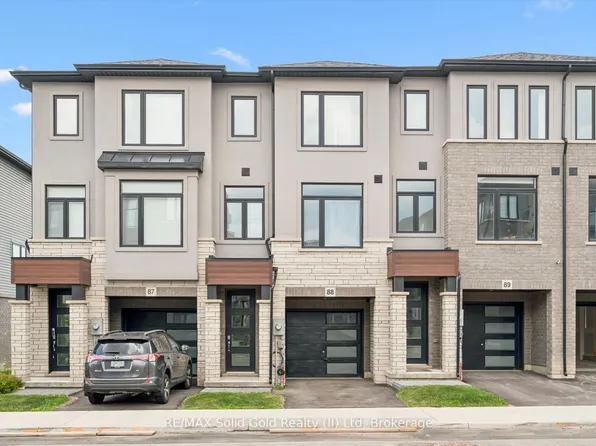 155 Equestrian Way, Cambridge, ON N3E 0E2