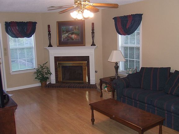 13x22 Family Room