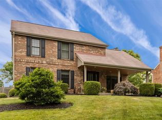 2028 Clare Dr, Pittsburgh, PA 15237